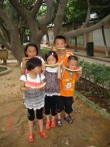 各位吃瓜观众图片,揭秘网络热议背后的众生相